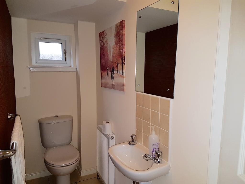 Jane'S Villa Free Parking Inverness Bagian luar foto