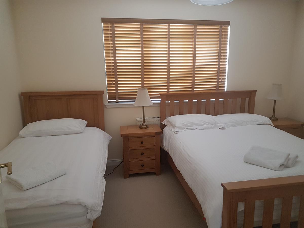 Jane'S Villa Free Parking Inverness Bagian luar foto